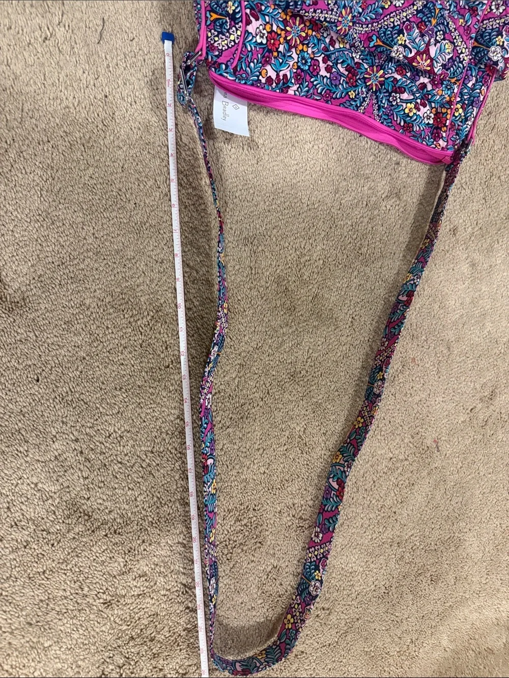 WOW POSHMARK - Authentic Vera Bradley NWT Iconic Large On The Go Crossbody!